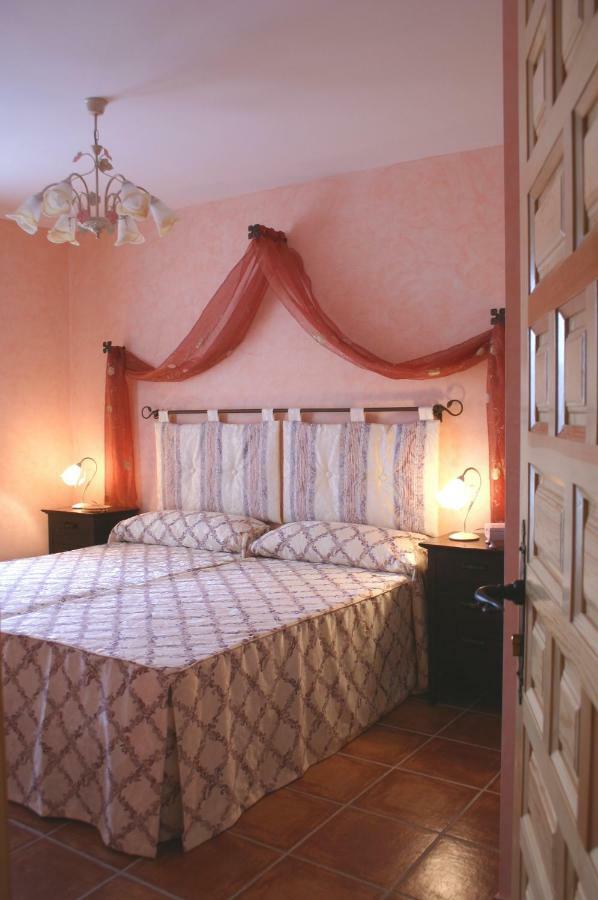 Casa Rural Valle Esgueva บูร์โกส ภายนอก รูปภาพ