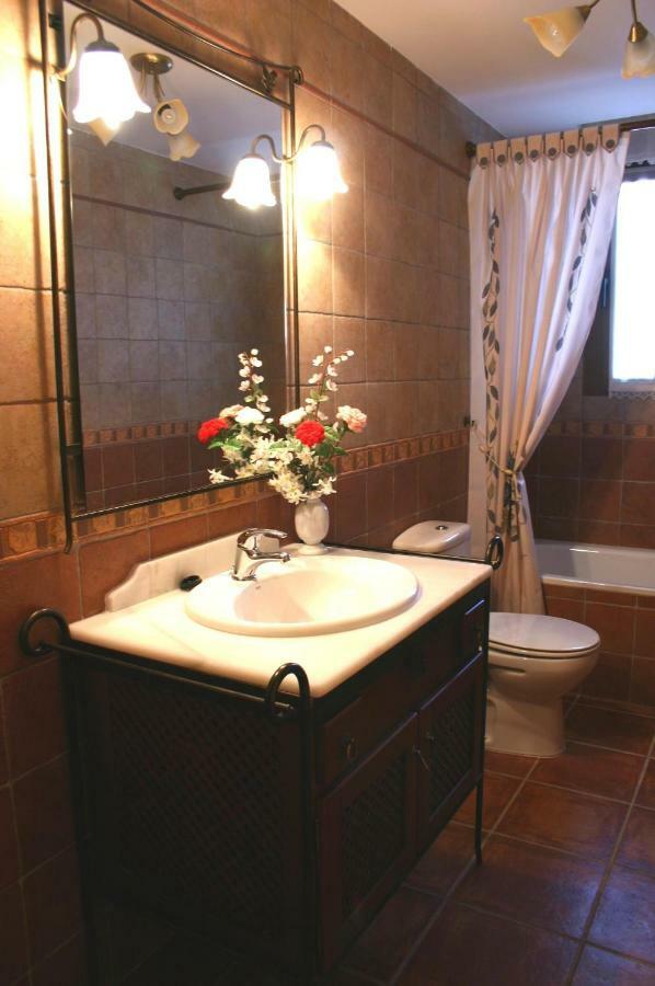 Casa Rural Valle Esgueva บูร์โกส ภายนอก รูปภาพ